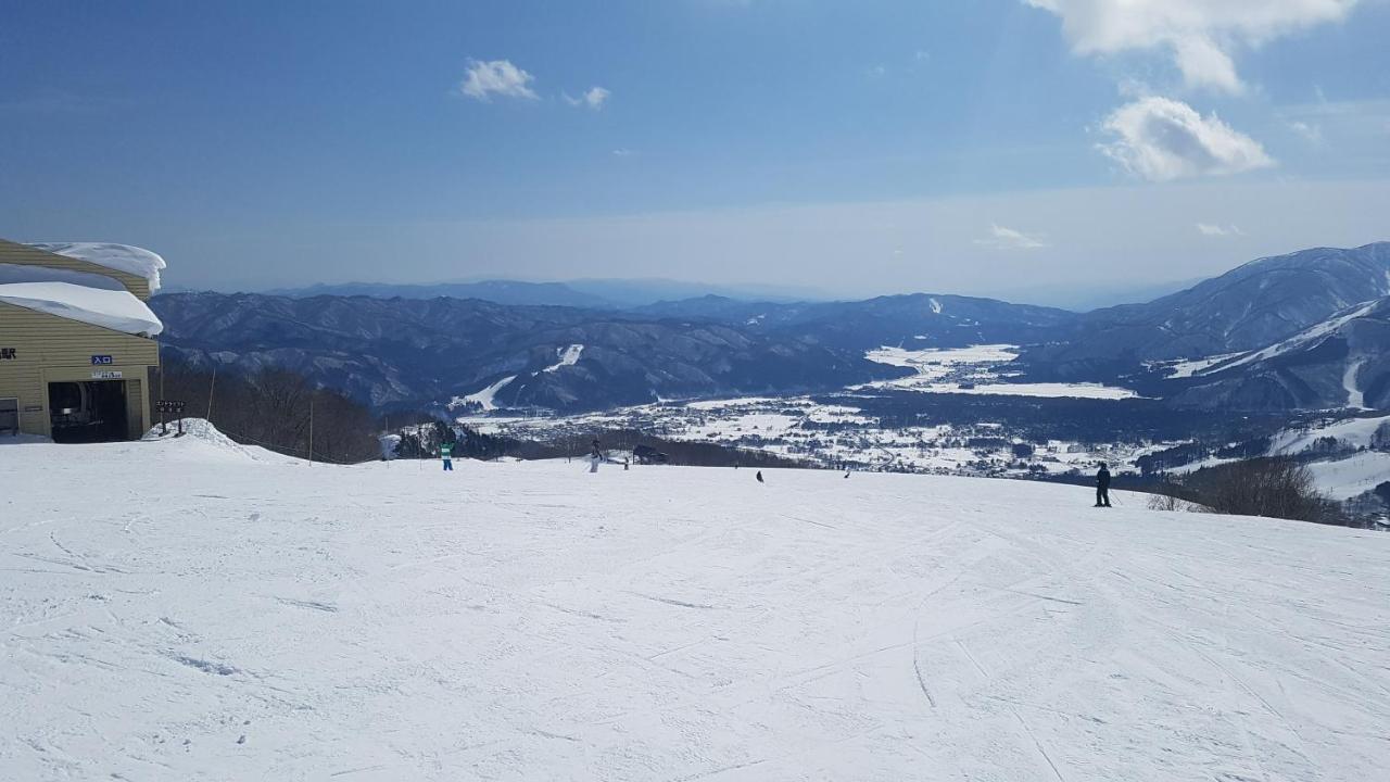 האקובה Starfall Lodge מראה חיצוני תמונה